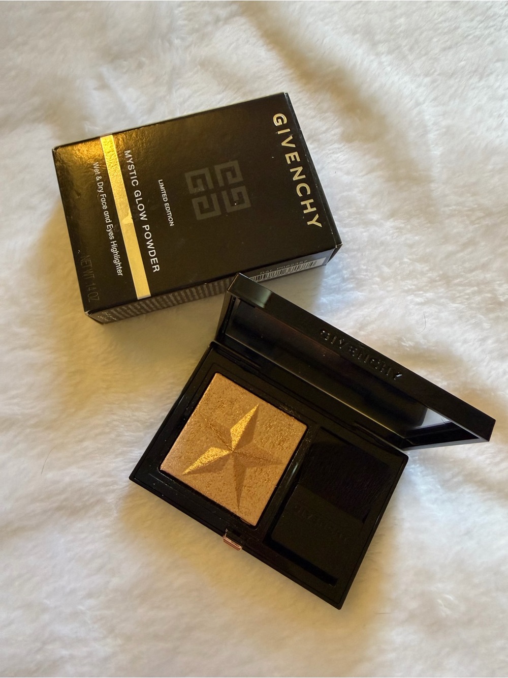 Limited Edition Givenchy mystic glow powered NIB